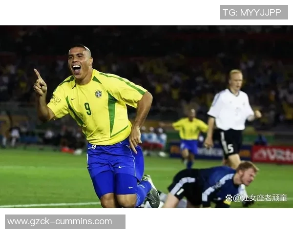 巴西足球传奇人物介绍及其辉煌成就与影响力分析